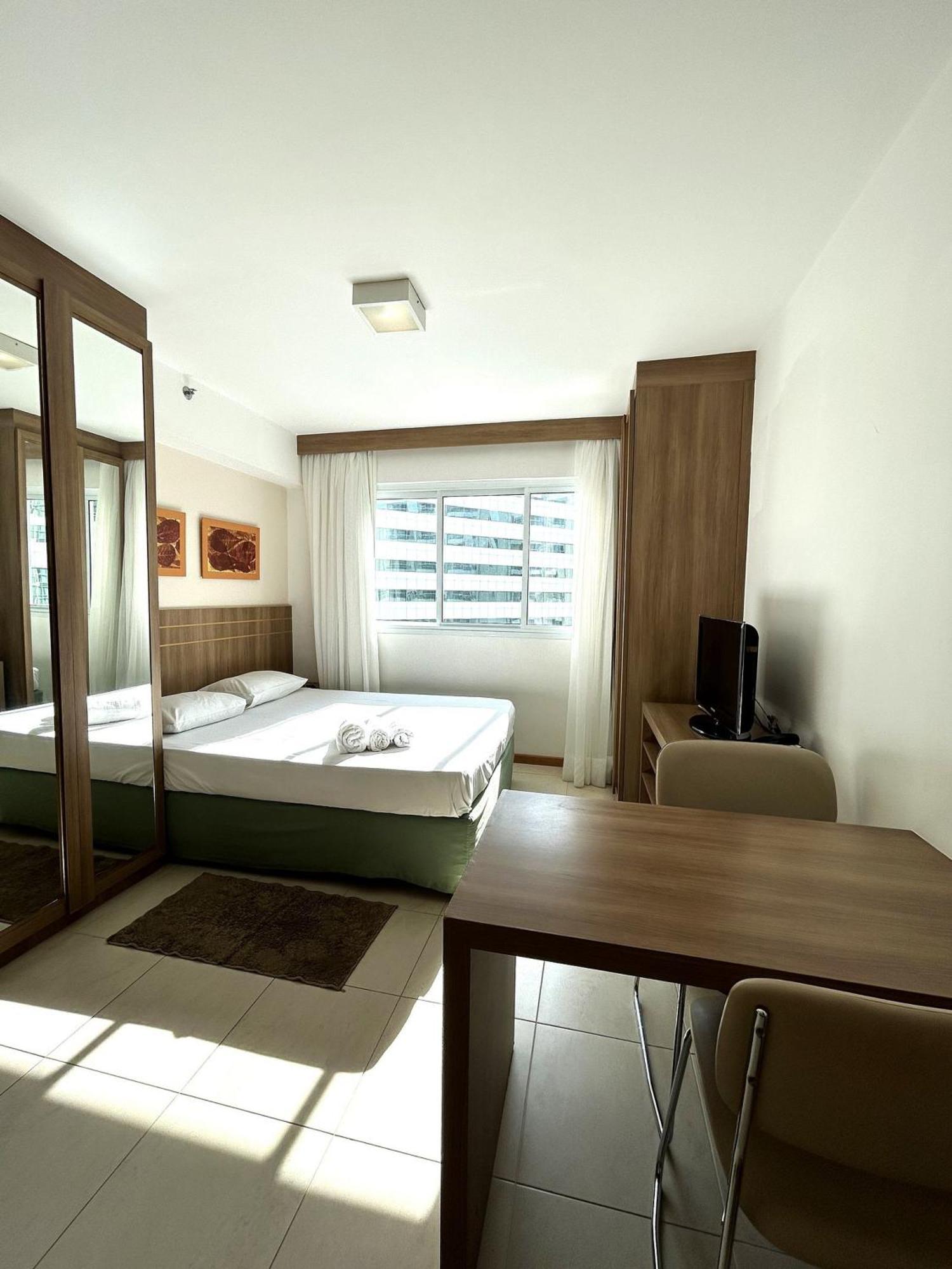 Sm1214 Flat Com Excelente Localizacao Em Regiao Central Бразилия Екстериор снимка